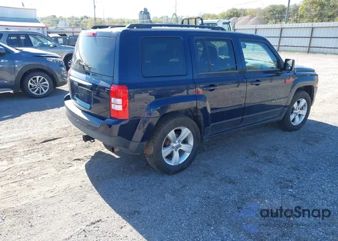 2016 Jeep Patriot Sport z USA, uszkodzony, nr VIN 1C4NJPBBXGD726591